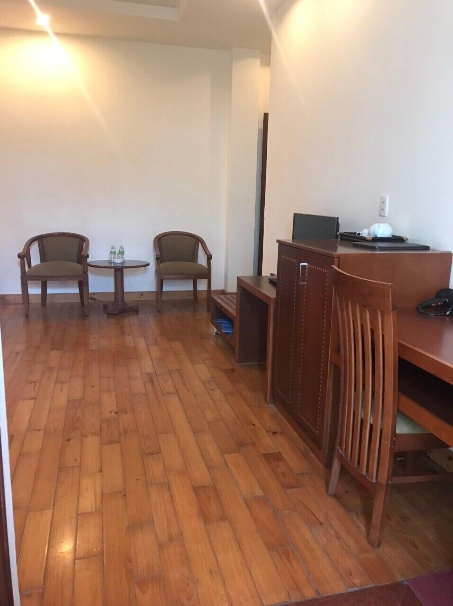 Thu Dau Mot Hoang Yen 2 Hotel מראה חיצוני תמונה