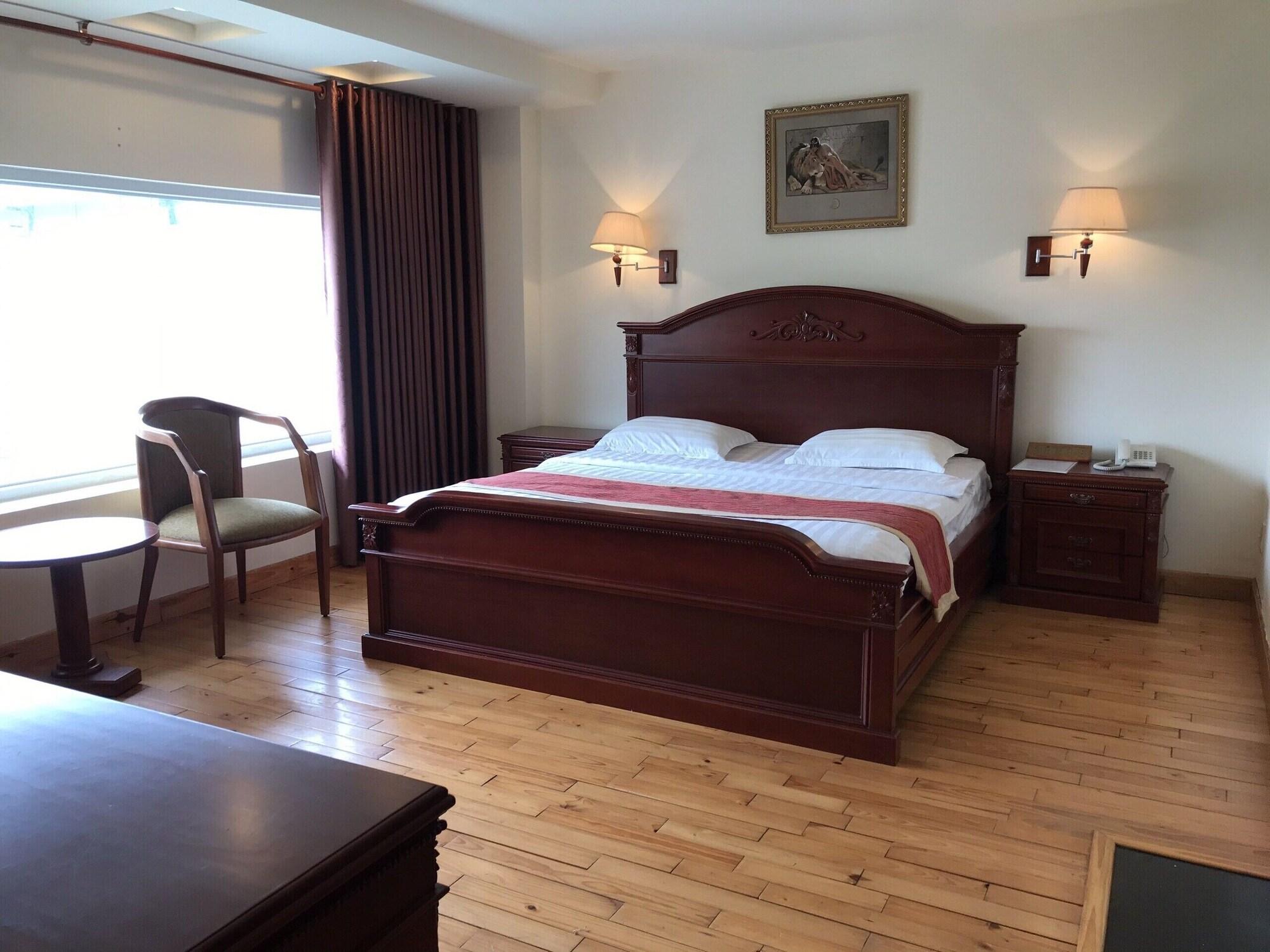 Thu Dau Mot Hoang Yen 2 Hotel מראה חיצוני תמונה