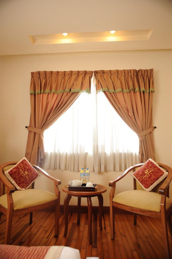 Thu Dau Mot Hoang Yen 2 Hotel מראה חיצוני תמונה