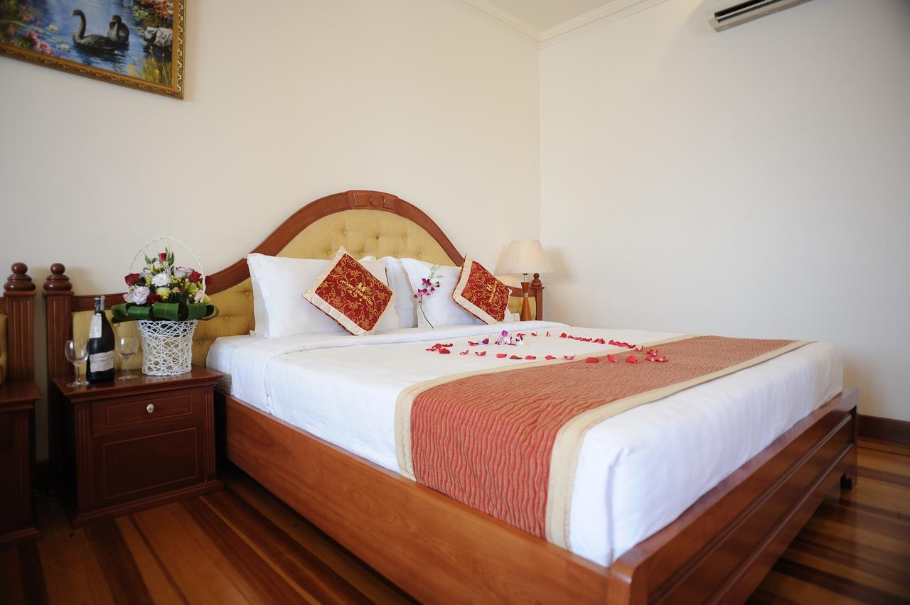 Thu Dau Mot Hoang Yen 2 Hotel מראה חיצוני תמונה